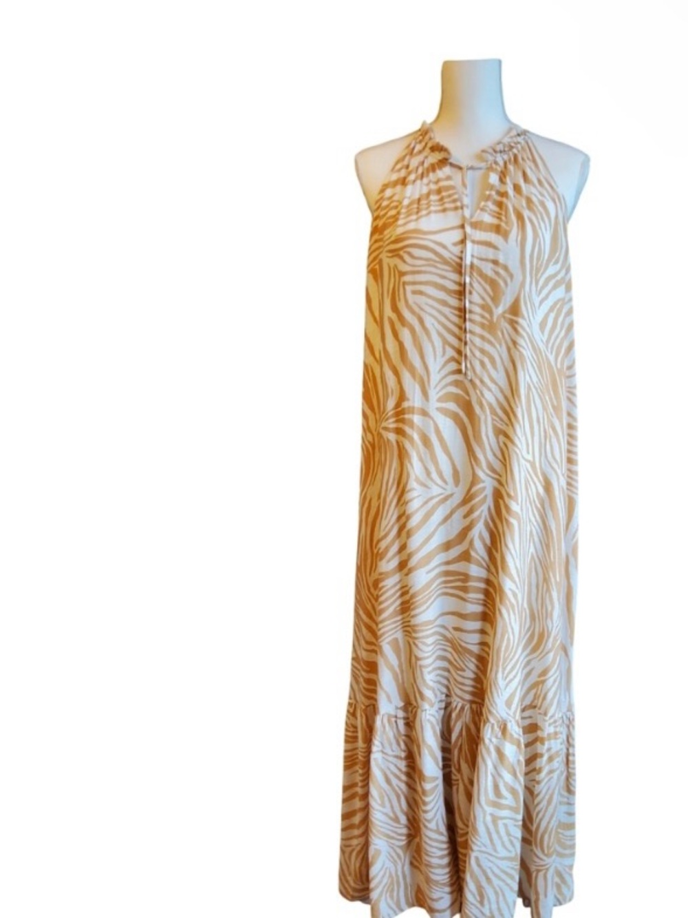 Nine West Tan and White Zebra
Maxi Dress SizeXL